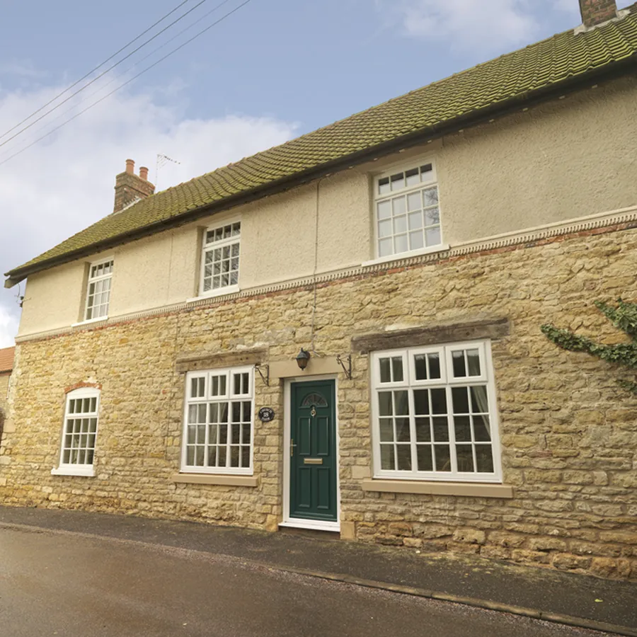 Lean-To Mill Hill