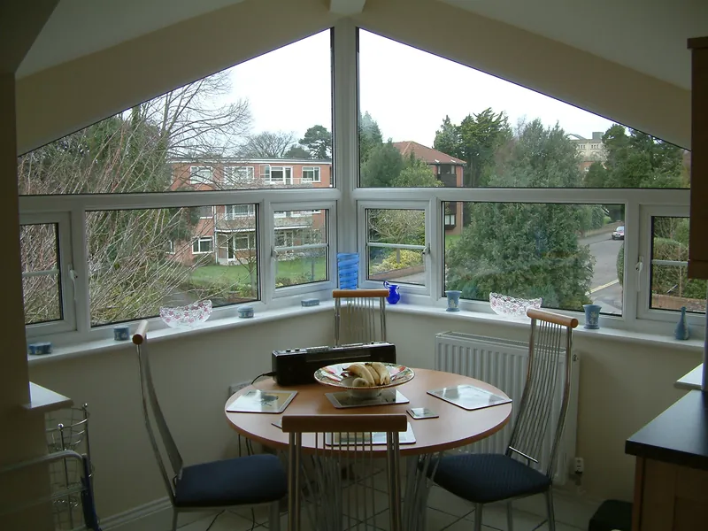 Bay Windows Mill Hill